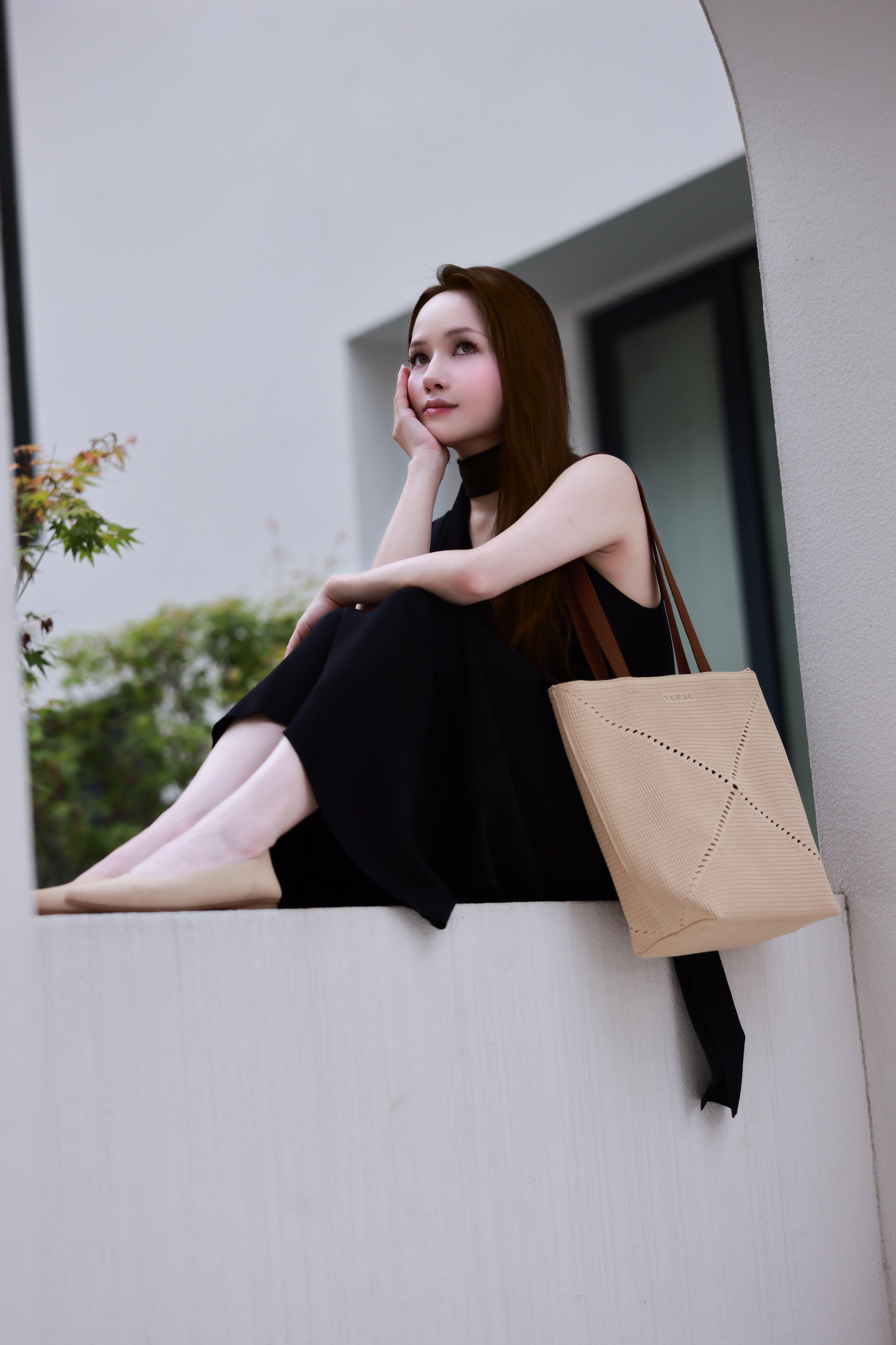 SEUSE Fold Tote Series | Woven Lightweight Foldable Minimalist Tote Handbag for Business and Casual Use